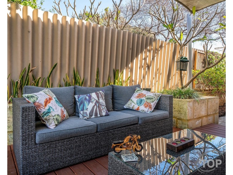 4 Marsh Way, Bull Creek WA 6149