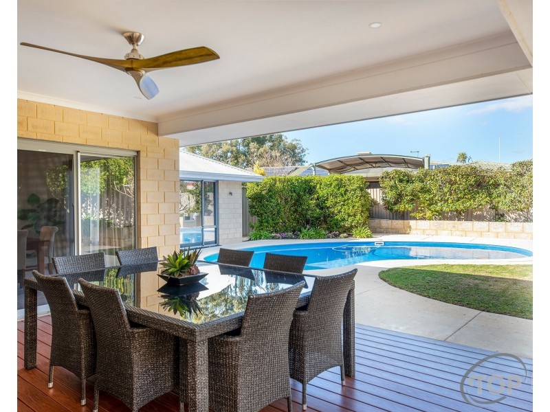 4 Marsh Way, Bull Creek WA 6149