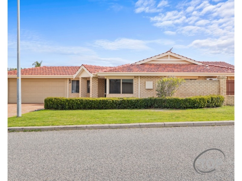 18 Sanderson Road, Bull Creek WA 6149