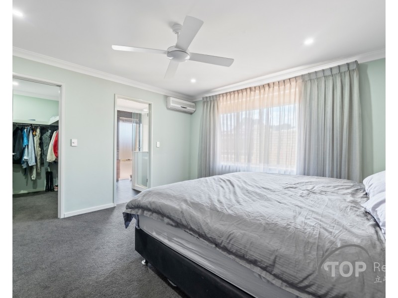 18 Sanderson Road, Bull Creek WA 6149