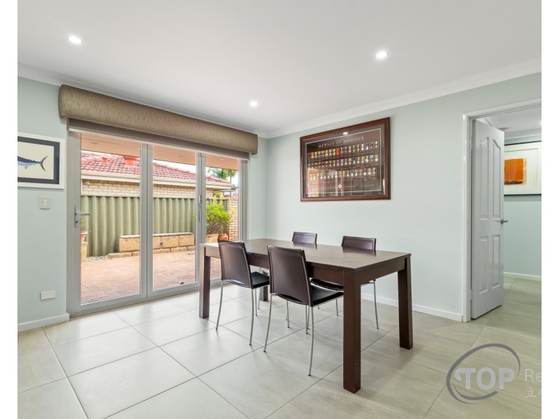18 Sanderson Road, Bull Creek WA 6149