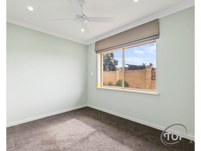18 Sanderson Road, Bull Creek WA 6149