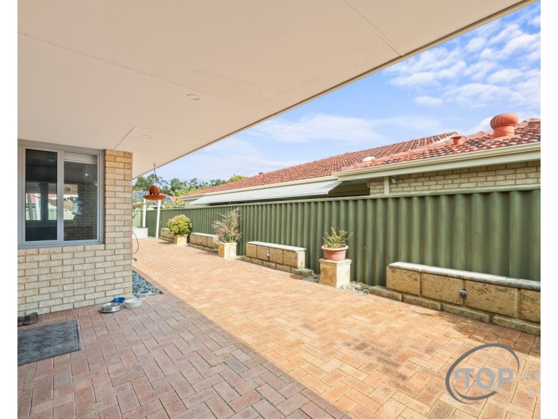 18 Sanderson Road, Bull Creek WA 6149