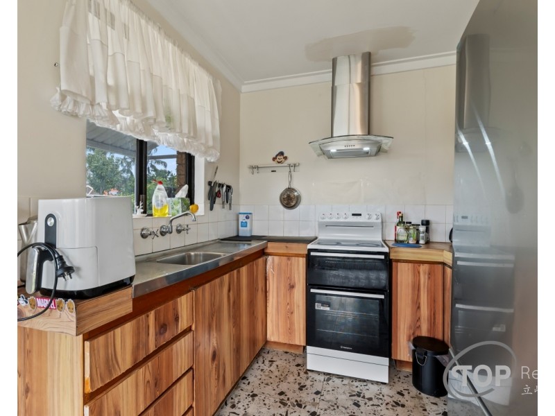 22B Hatcher Way, Parkwood WA 6147