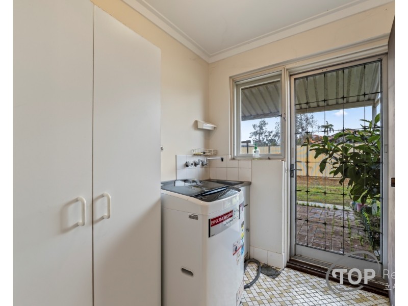 22B Hatcher Way, Parkwood WA 6147