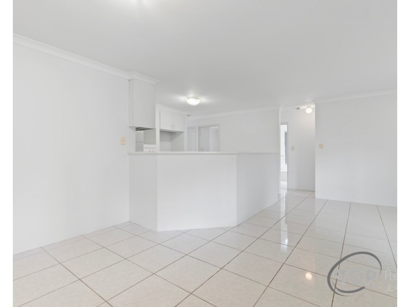 Unit 3/11-13 Herndon Close, Cannington WA 6107