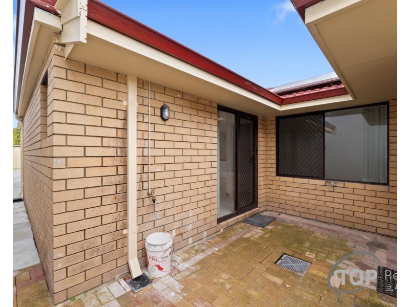 27 Rostrata Avenue, Willetton WA 6155
