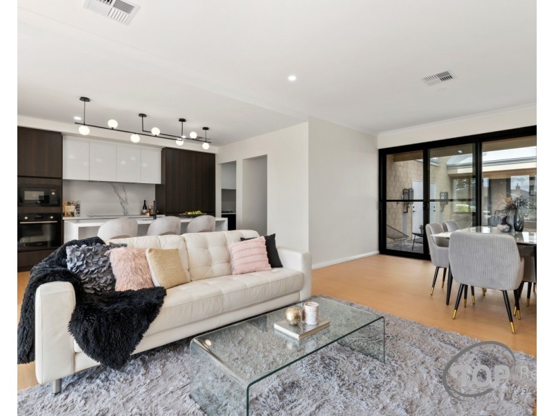 37A Mandora Way, Riverton WA 6148