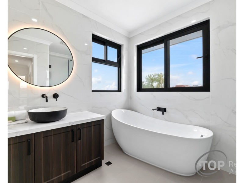 37A Mandora Way, Riverton WA 6148