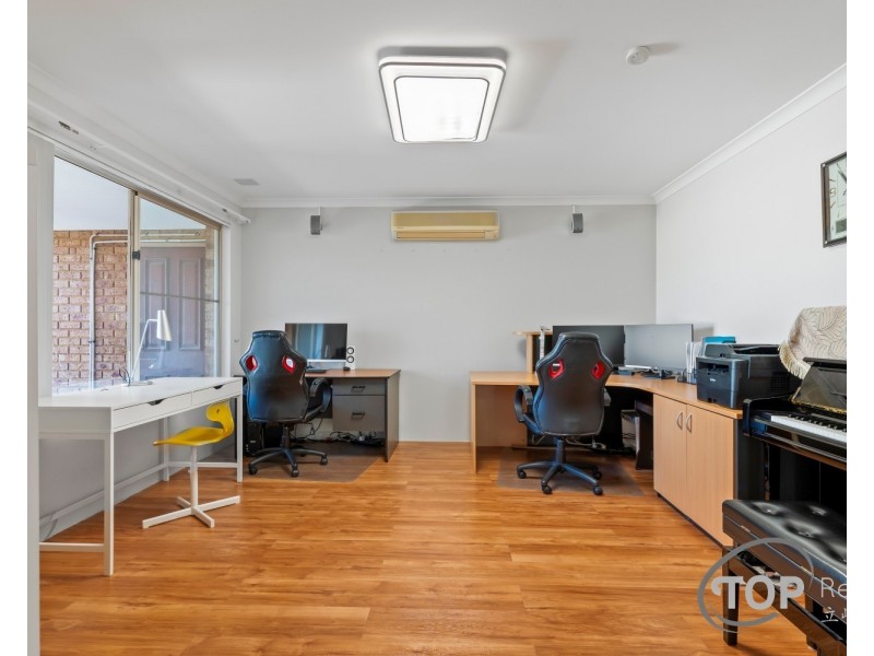 16 Leymar Way, Willetton WA 6155