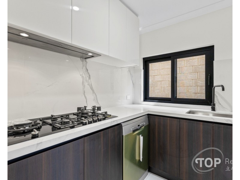 37B Mandora Way, Riverton WA 6148