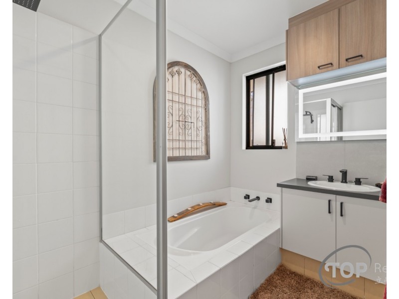Unit 2/90 Renou Street, East Cannington WA 6107