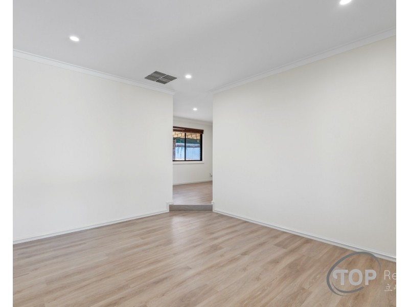 9 Doomben Court, Willetton WA 6155