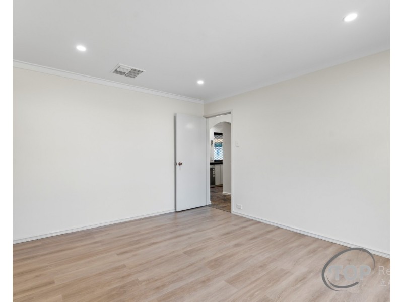 9 Doomben Court, Willetton WA 6155
