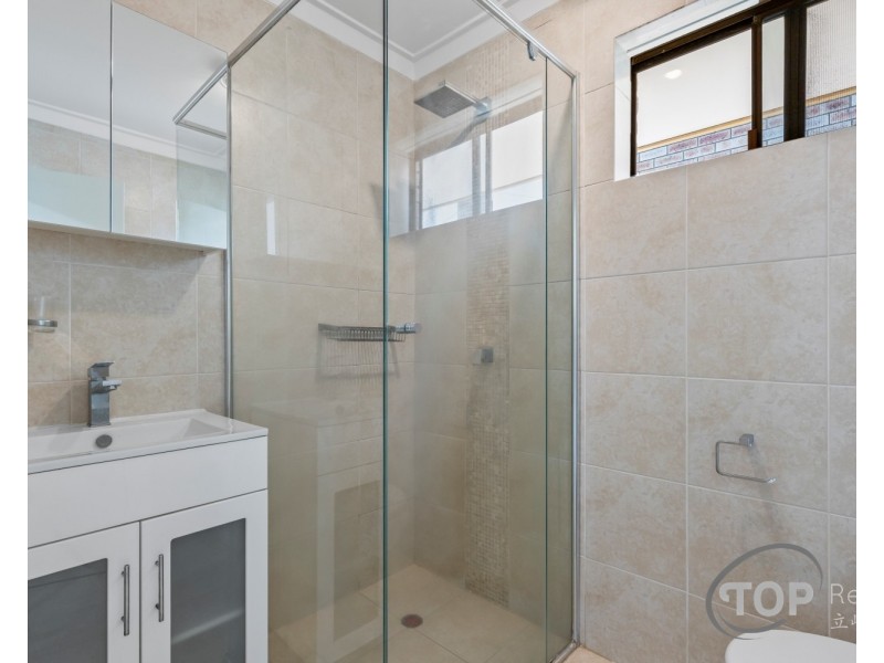 9 Doomben Court, Willetton WA 6155