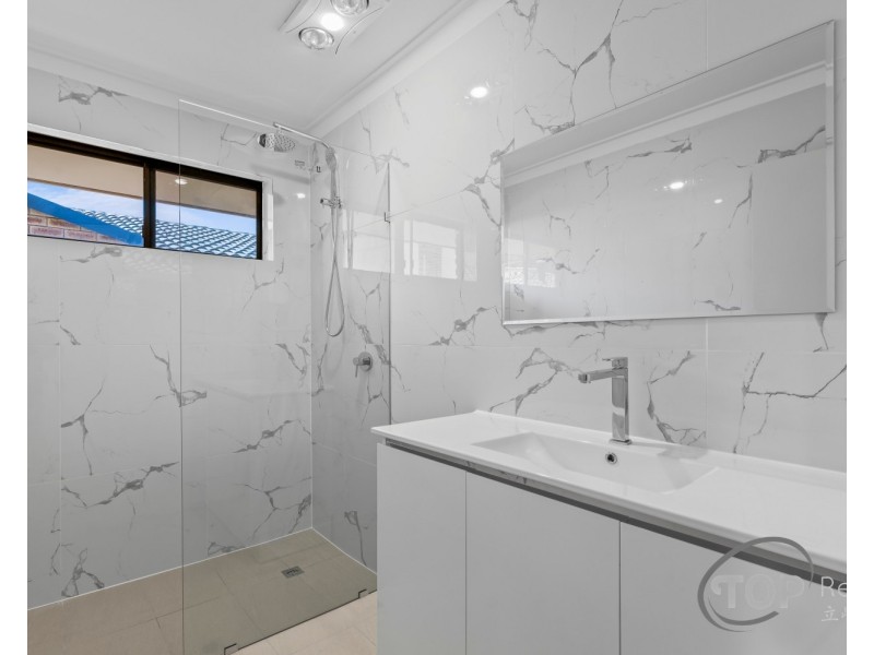 9 Doomben Court, Willetton WA 6155
