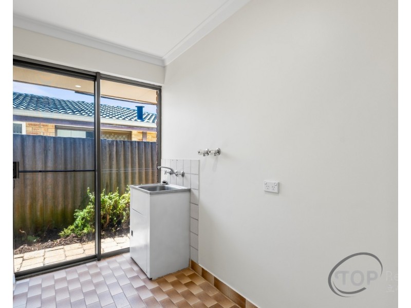 9 Doomben Court, Willetton WA 6155