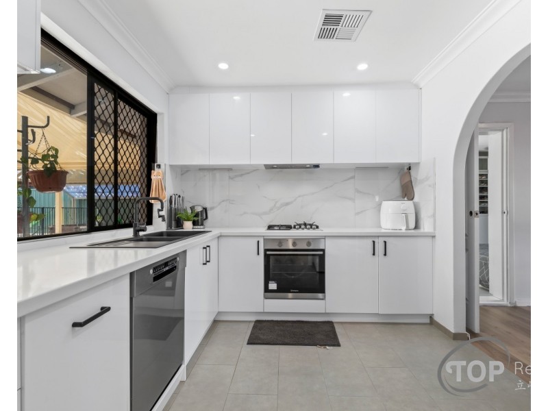 125 Darley Circle, Bull Creek WA 6149