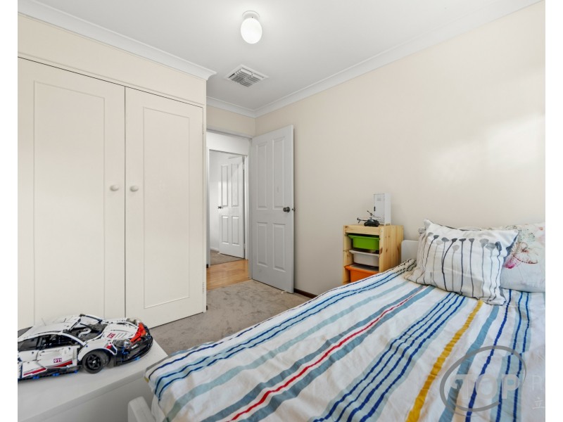 6 Carnac Close, Riverton WA 6148
