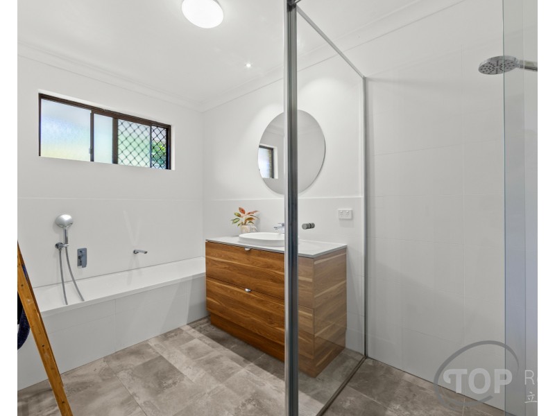 6 Carnac Close, Riverton WA 6148