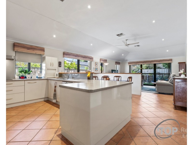 16D Bridge Street, Wilson WA 6107