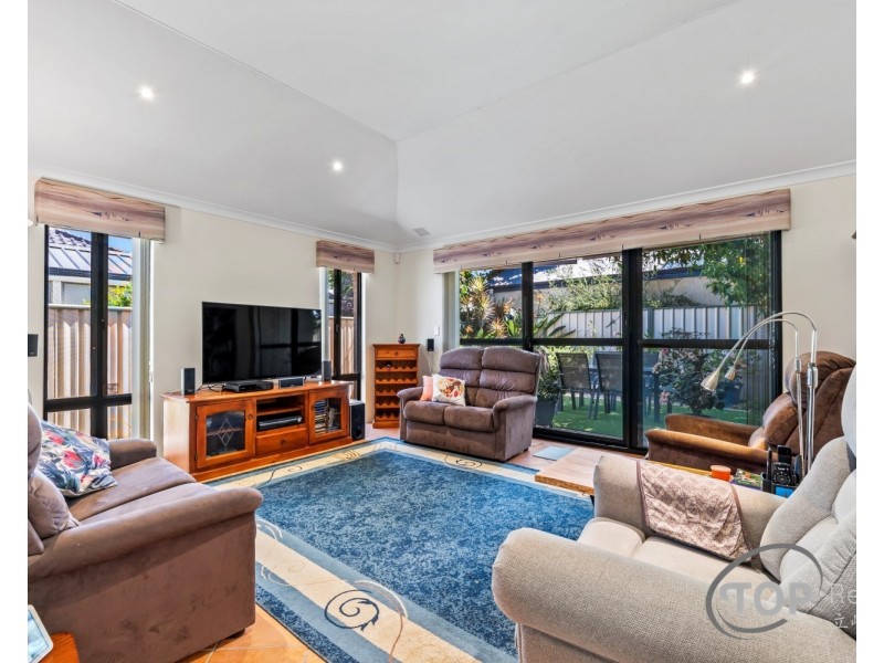 16D Bridge Street, Wilson WA 6107