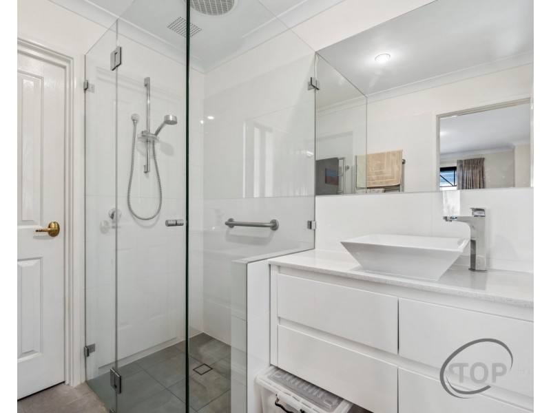 16D Bridge Street, Wilson WA 6107