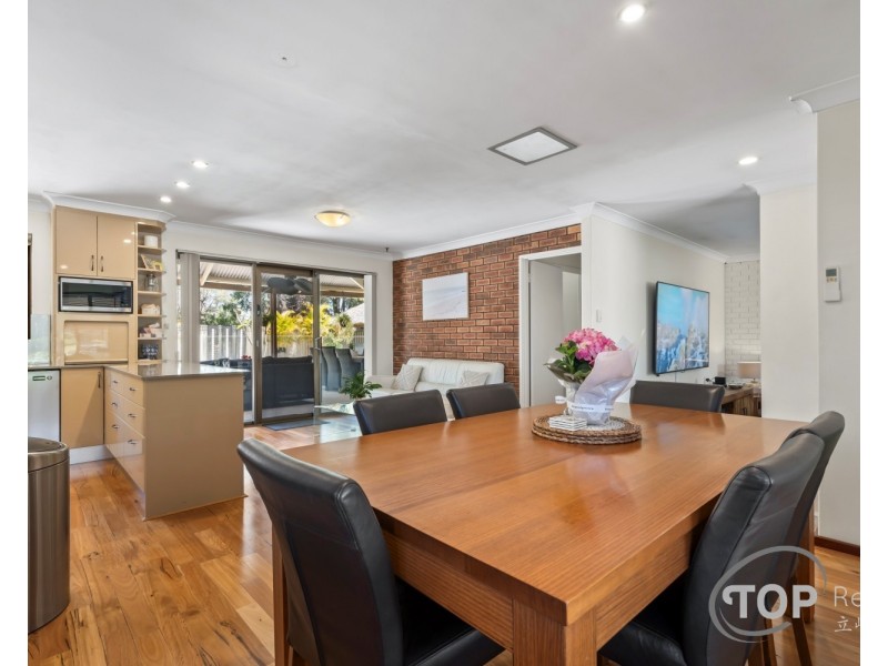 31 Thompson Way, Bull Creek WA 6149