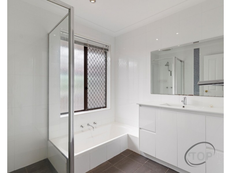 17 Owgan Pl, Bull Creek WA 6149