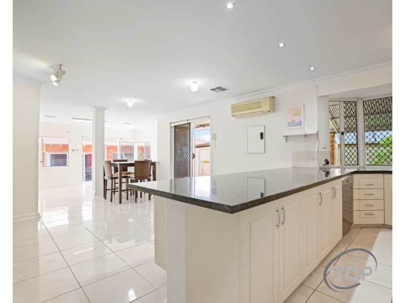 13 Glenrowan Place, Willetton WA 6155