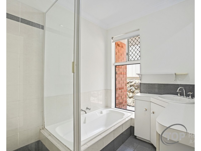 13 Glenrowan Place, Willetton WA 6155