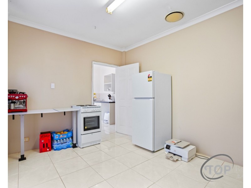13 Glenrowan Place, Willetton WA 6155