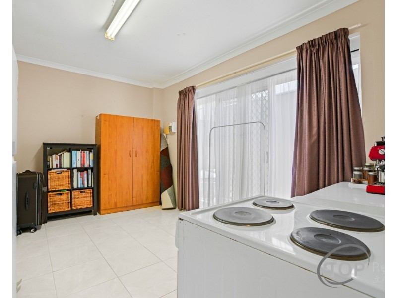 13 Glenrowan Place, Willetton WA 6155