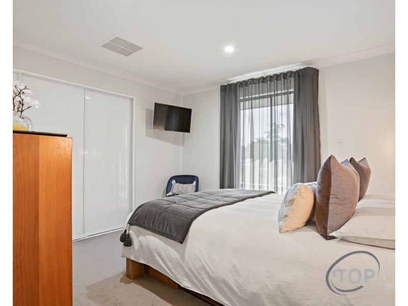 4 Chipla Way, Parkwood WA 6147