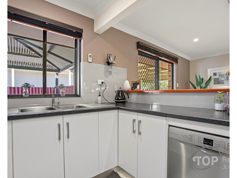 4 Chipla Way, Parkwood WA 6147