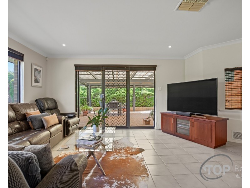 4 Chipla Way, Parkwood WA 6147