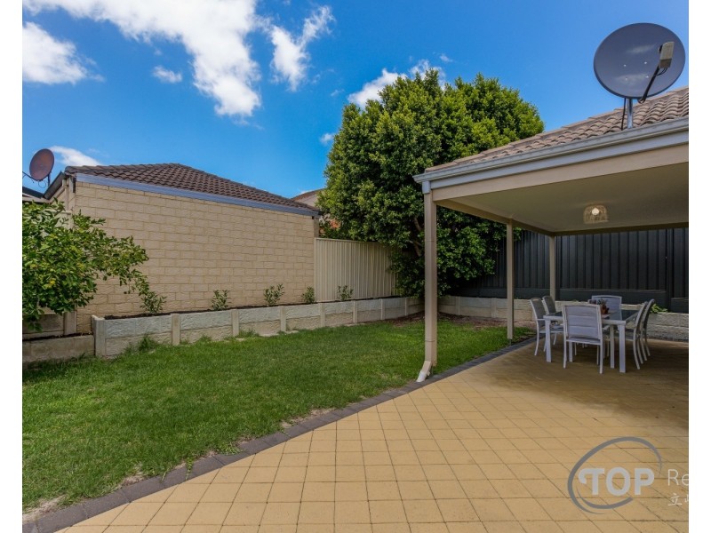11 Gluclub Street, Riverton WA 6148