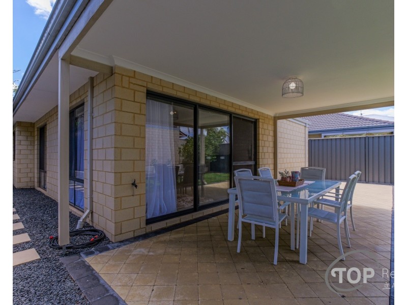 11 Gluclub Street, Riverton WA 6148