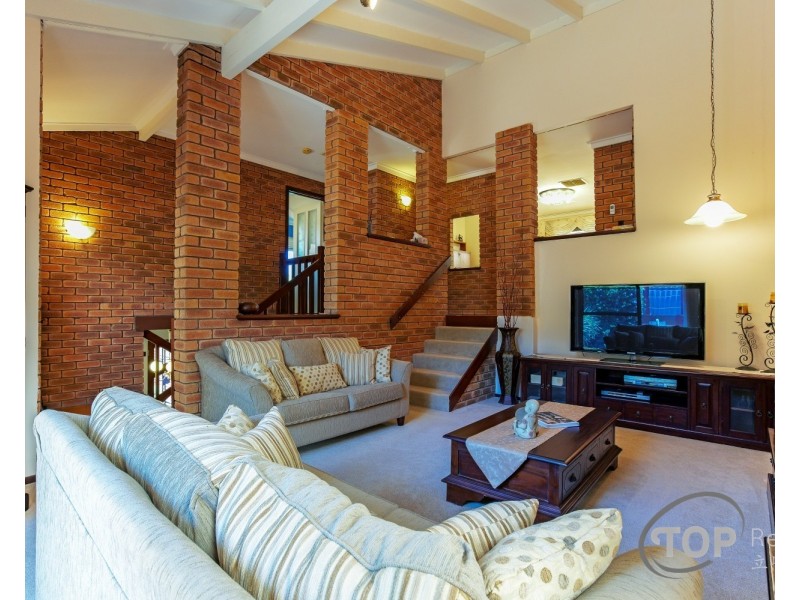 35 Condor Circle, Willetton WA 6155