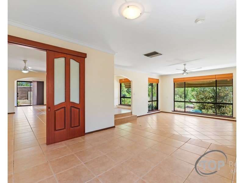 12 Gretel Way, Willetton WA 6155