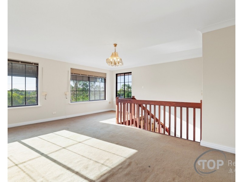 10 The Escarpment, Willetton WA 6155