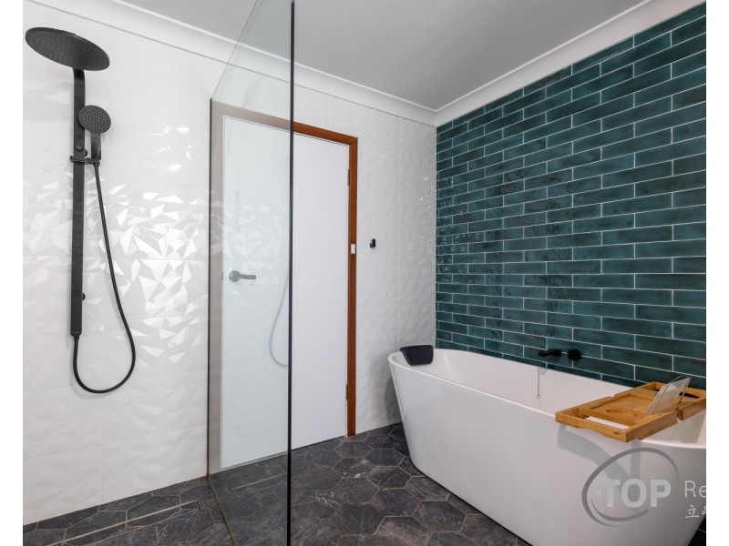 28 The Escarpment, Willetton WA 6155