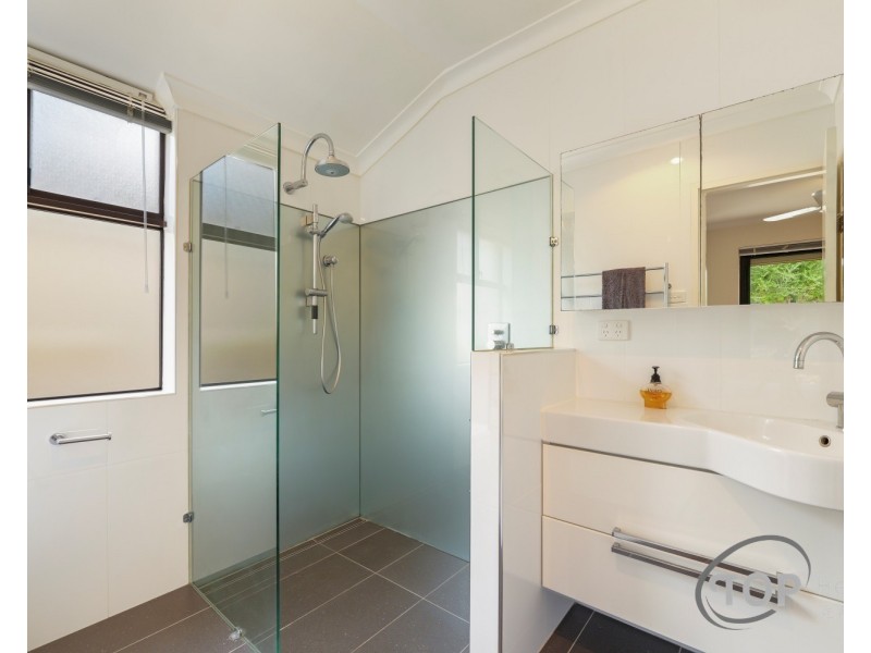 11 Eagles Walk, Willetton WA 6155