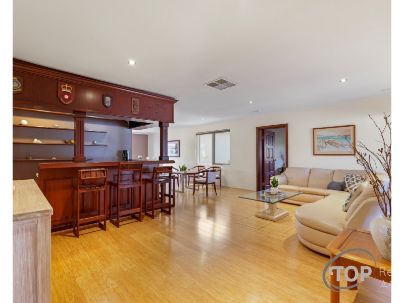 11 Eagles Walk, Willetton WA 6155