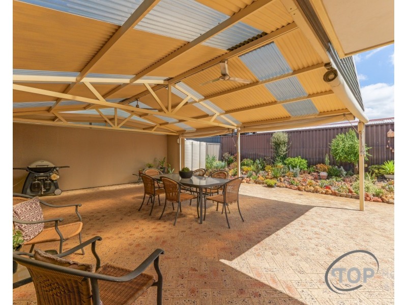 11 Eagles Walk, Willetton WA 6155