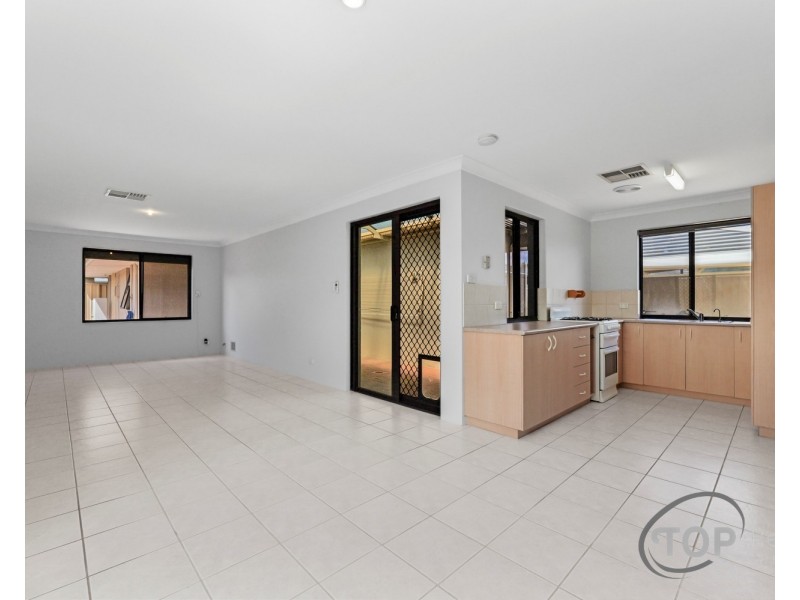 11 Eagles Walk, Willetton WA 6155