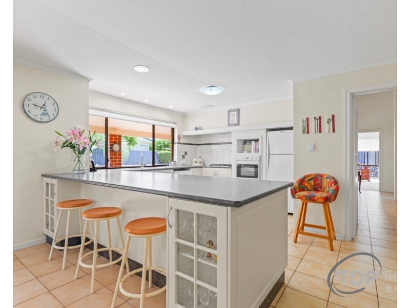 34 Oberthur Crescent, Bull Creek WA 6149