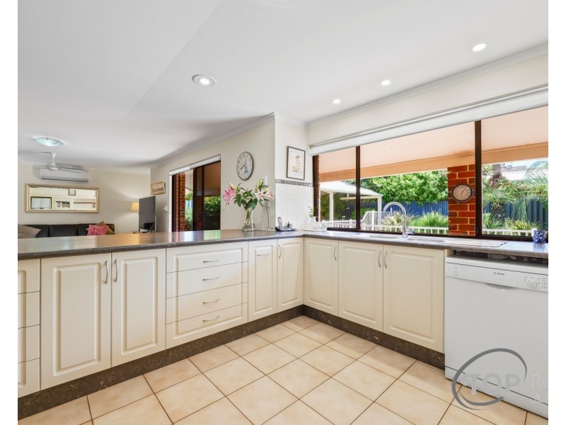 34 Oberthur Crescent, Bull Creek WA 6149