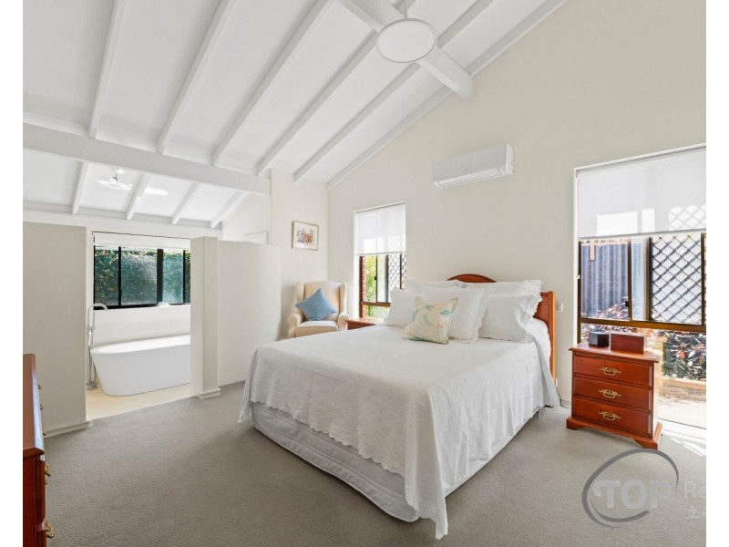 34 Oberthur Crescent, Bull Creek WA 6149