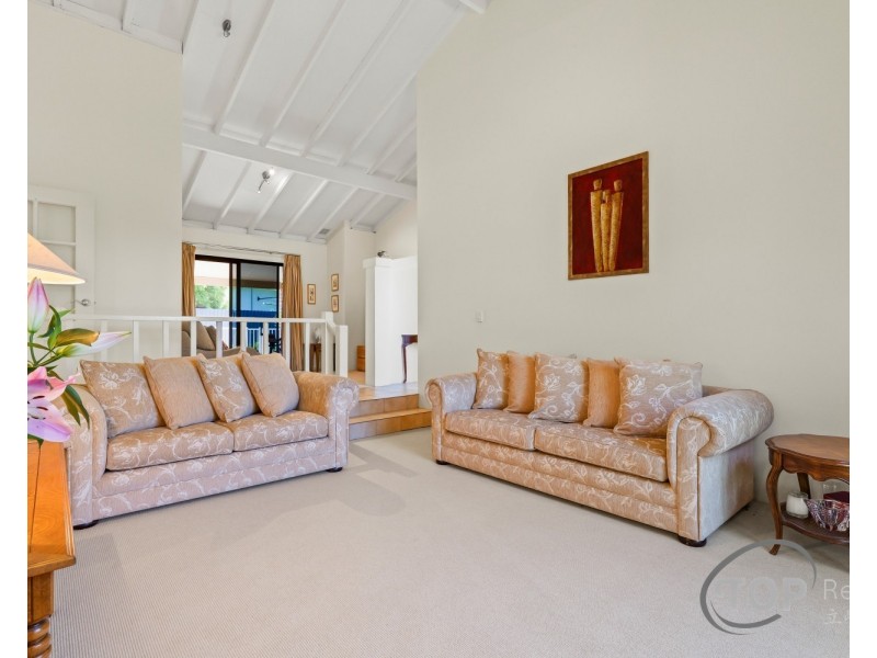 34 Oberthur Crescent, Bull Creek WA 6149